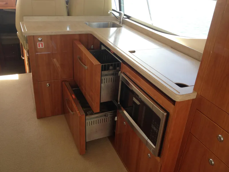 2012 Riviera Sport Yacht
