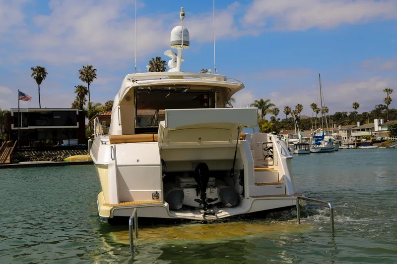2012 Riviera Sport Yacht