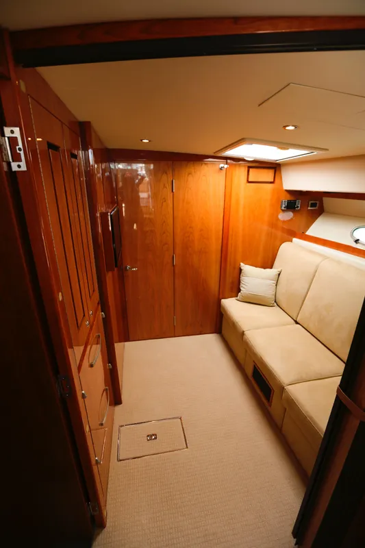 2012 Riviera Sport Yacht