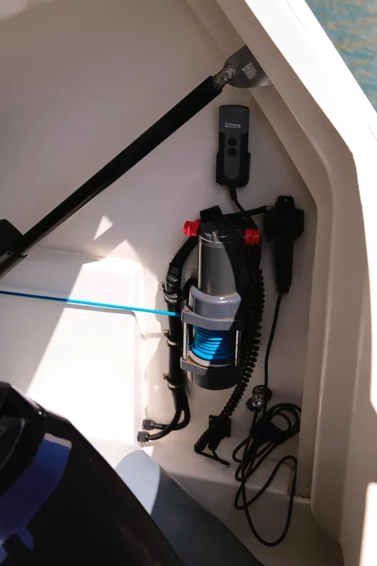 2012 Riviera Sport Yacht