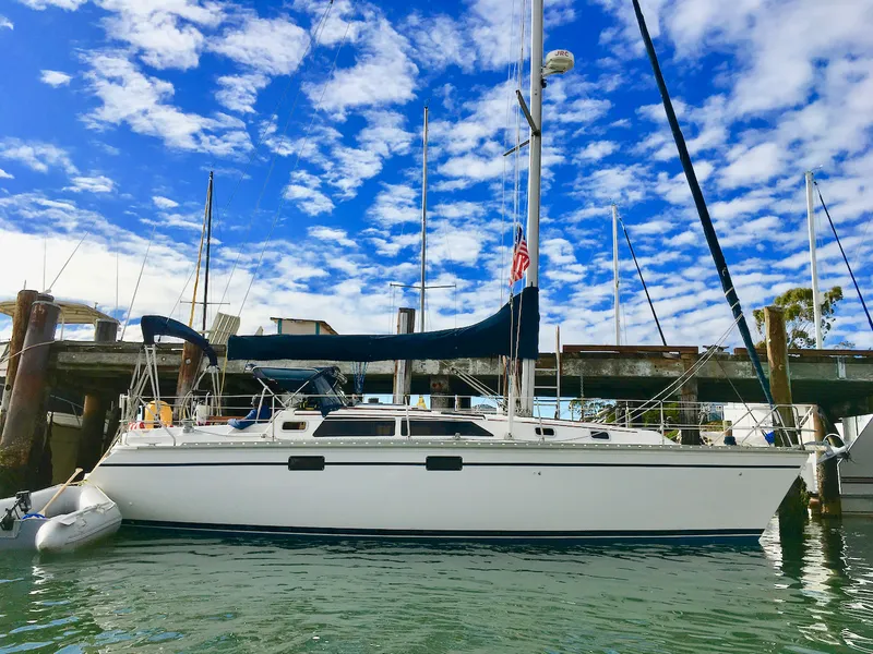 1991 Hunter 33.5