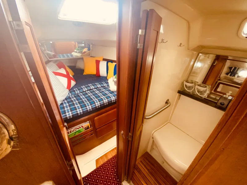 1991 Hunter 33.5