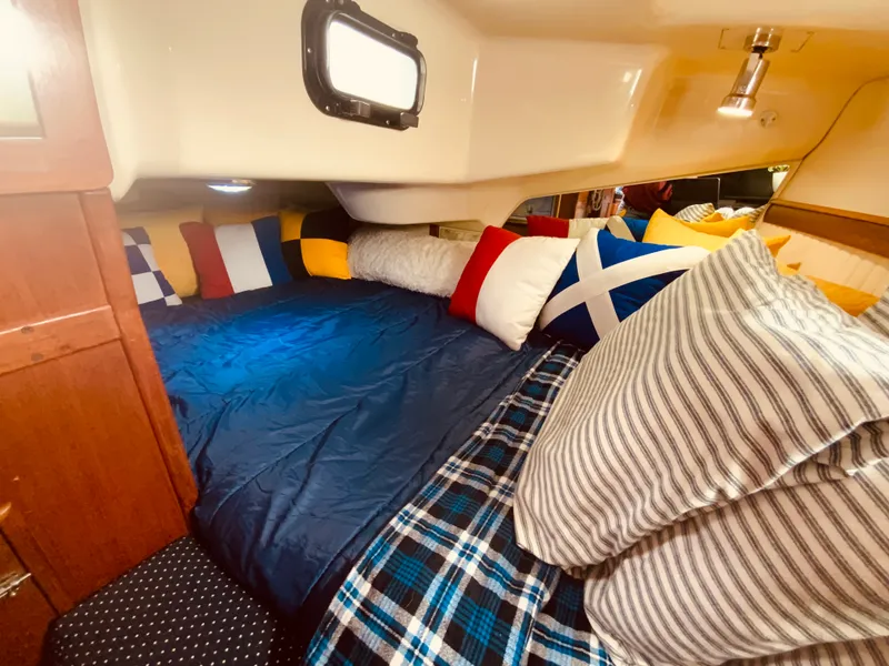 1991 Hunter 33.5