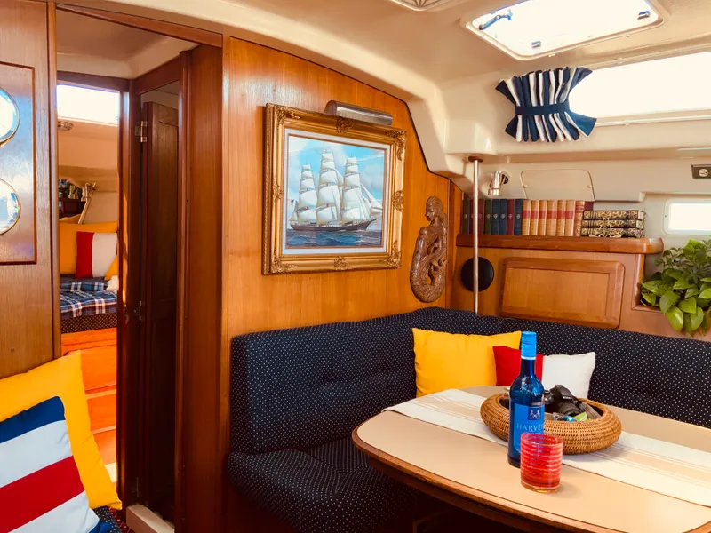 1991 Hunter 33.5