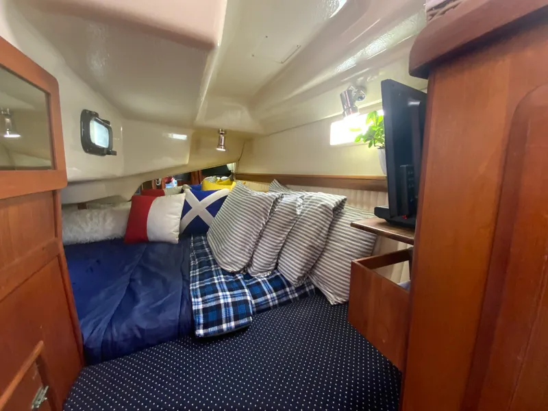 1991 Hunter 33.5