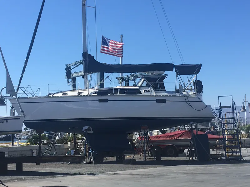 1991 Hunter 33.5