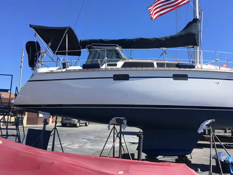 1991 Hunter 33.5