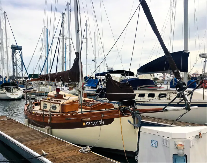 1980 Falmouth Cutter 22