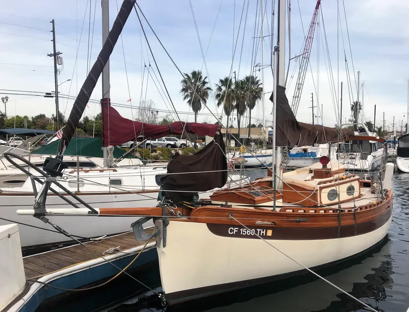 1980 Falmouth Cutter 22