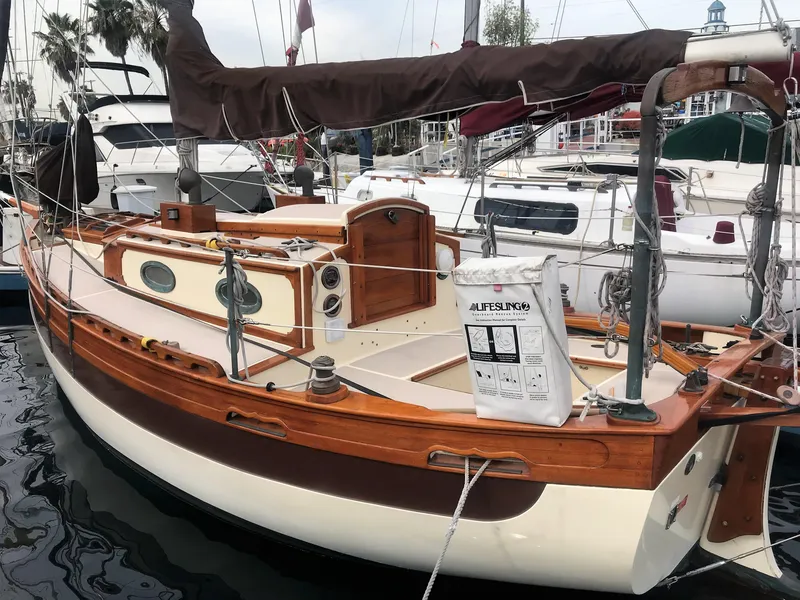 1980 Falmouth Cutter 22