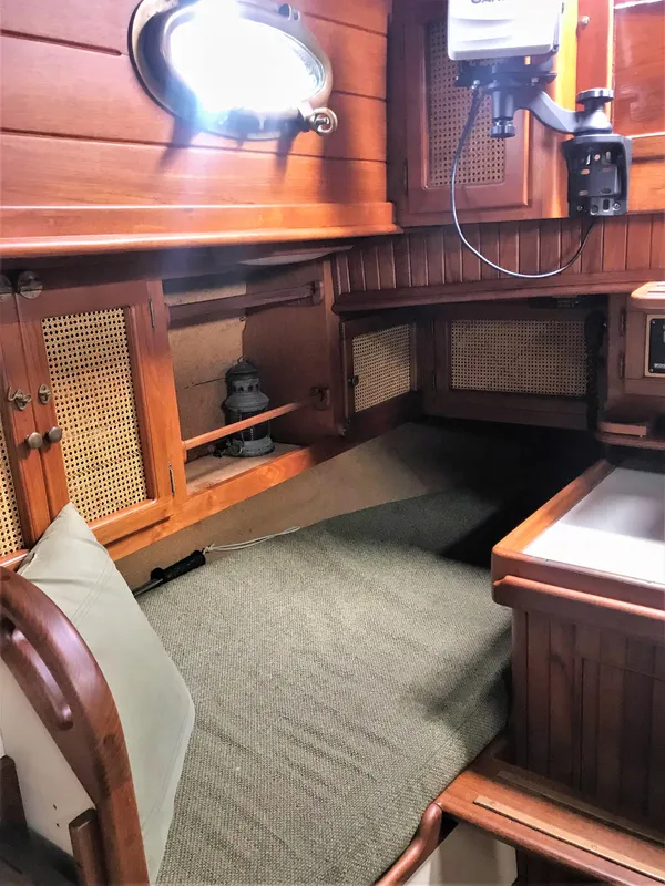 1980 Falmouth Cutter 22