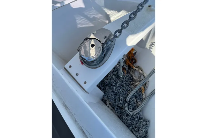 Anchor chain and winch on a 2020 Jeanneau NC 795 boat.