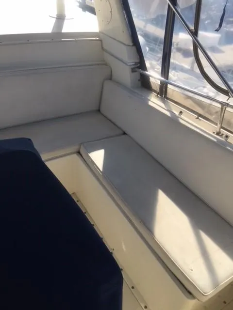1985 Hatteras 43 Double Cabin