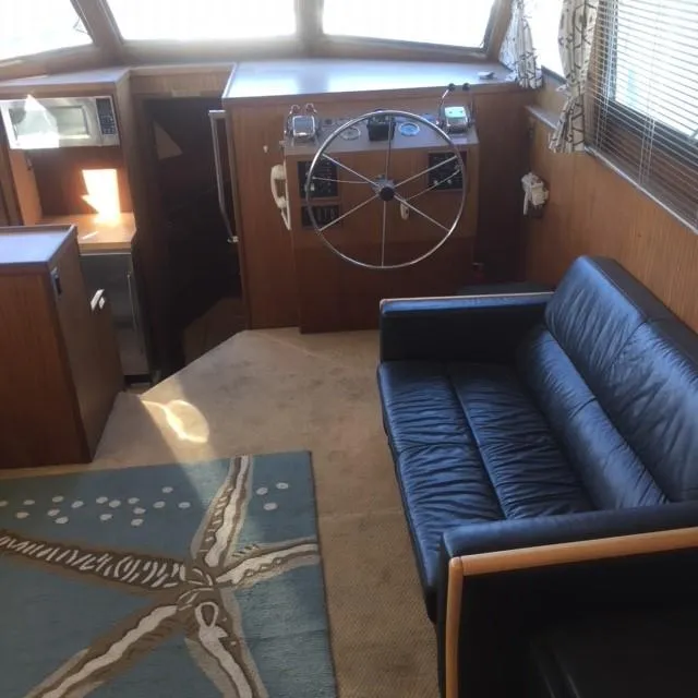 1985 Hatteras 43 Double Cabin