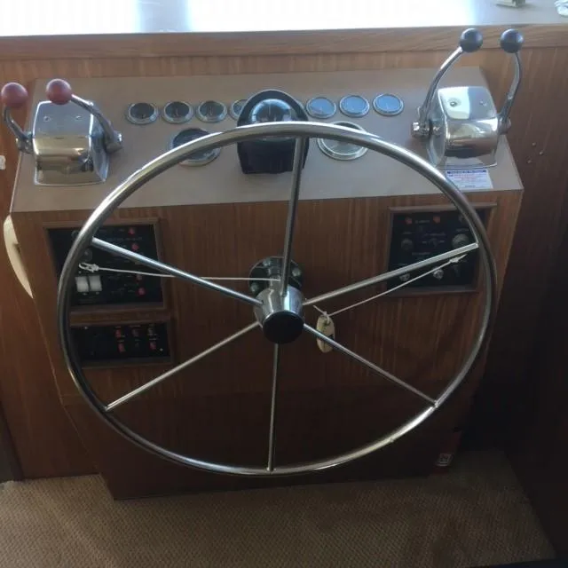 1985 Hatteras 43 Double Cabin