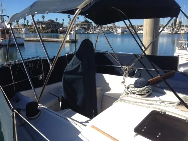 1990 Hunter 28