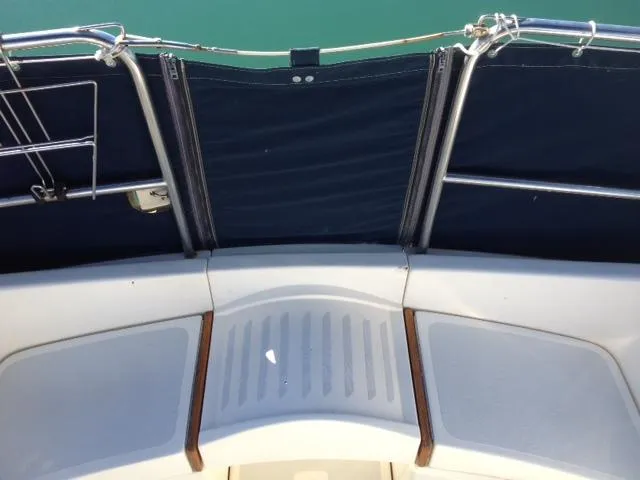 1990 Hunter 28