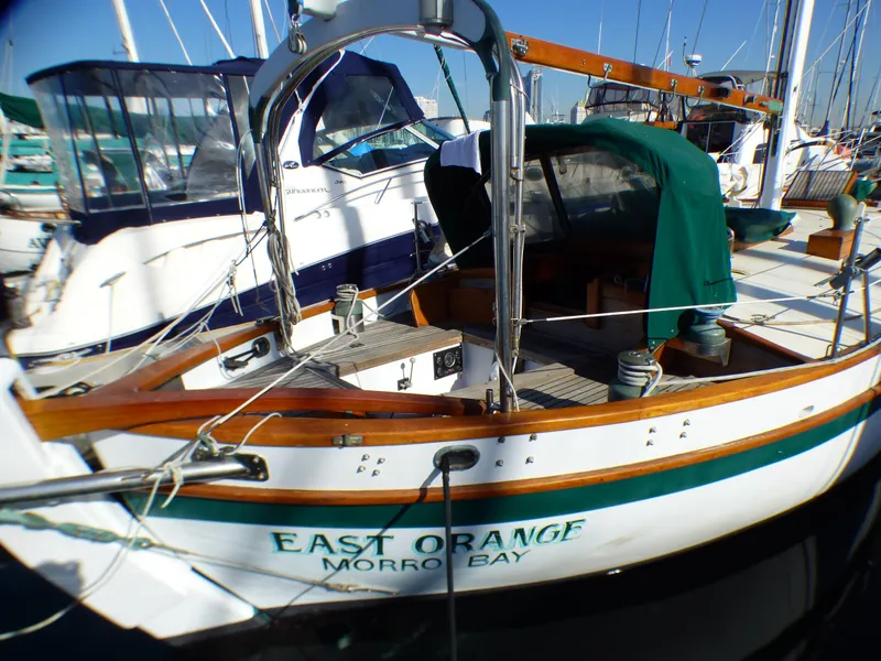 1978 Crealock Kendall 32 Cutter