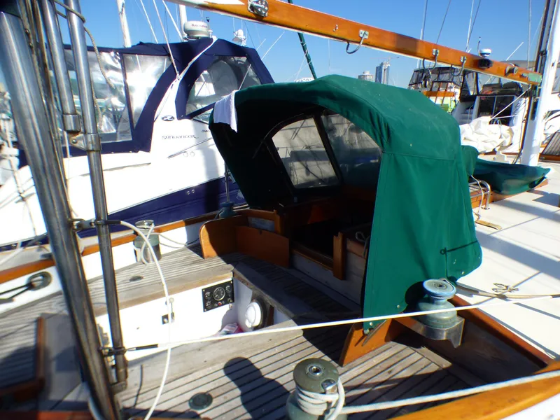 1978 Crealock Kendall 32 Cutter