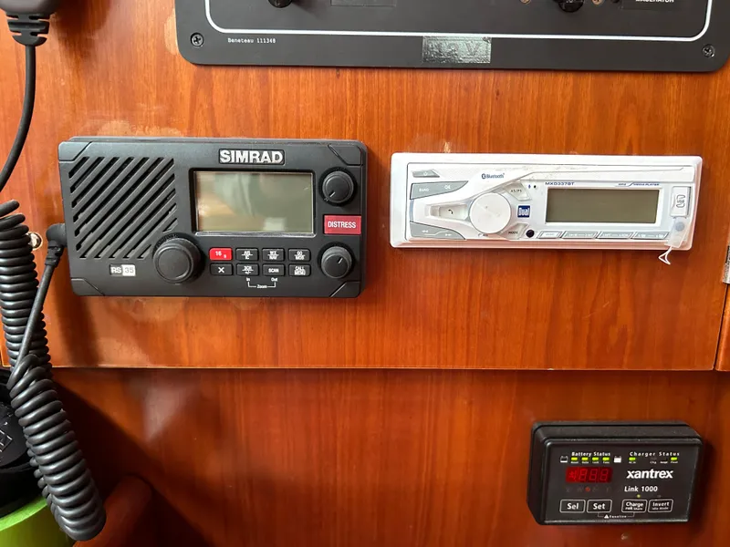 VHF and Entertainment System