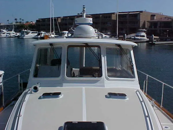 2002 Grand Banks East Bay Hard Top