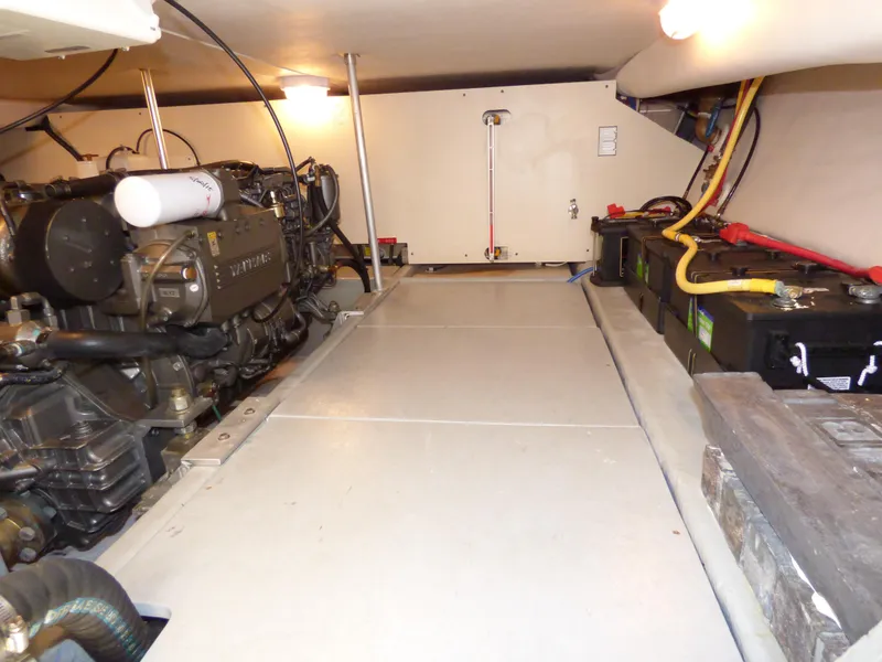 2006 Mainship 34 Trawler