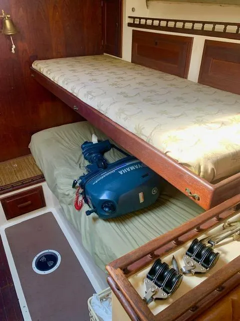 1971 Columbia 43 Sloop
