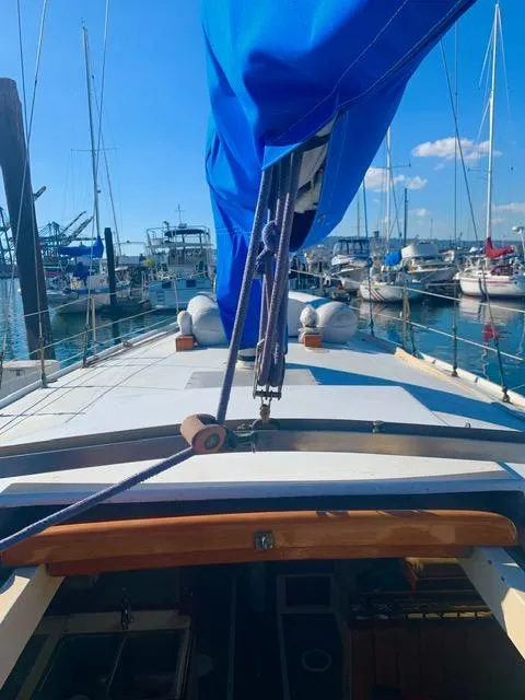 1971 Columbia 43 Sloop