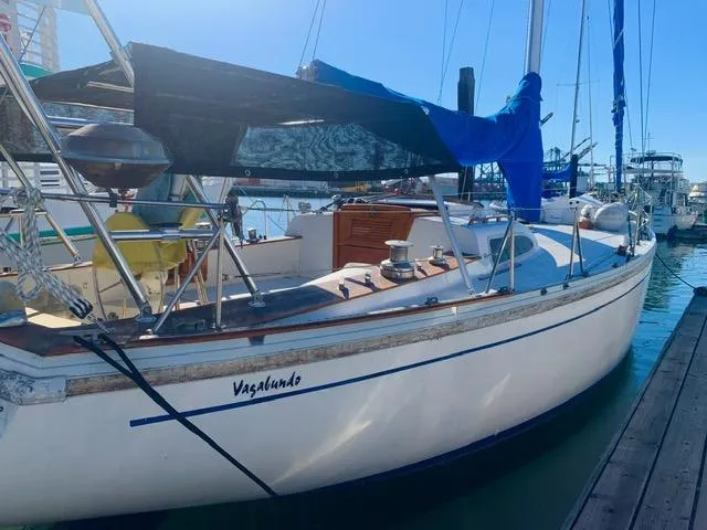 1971 Columbia 43 Sloop