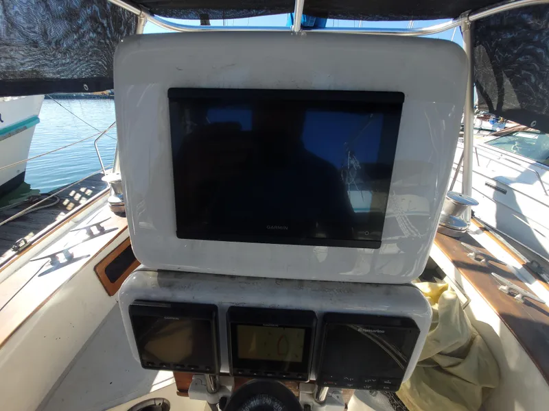 1971 Columbia 43 Sloop