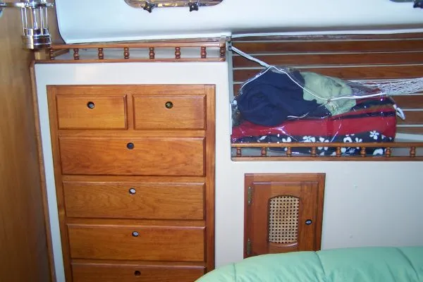 1981 Lancer Motorsailer