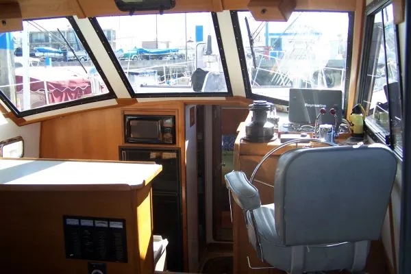 1981 Lancer Motorsailer