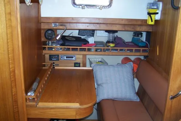 1981 Lancer Motorsailer