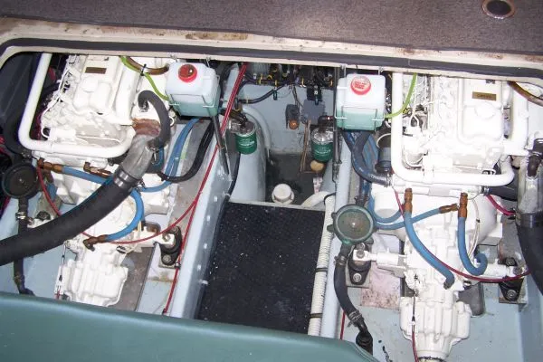 1981 Lancer Motorsailer