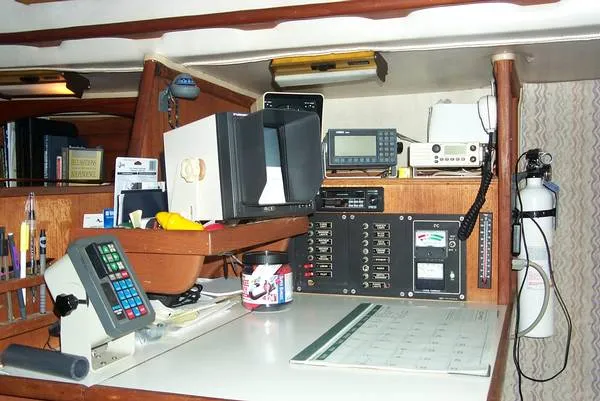 1981 Islander Freeport