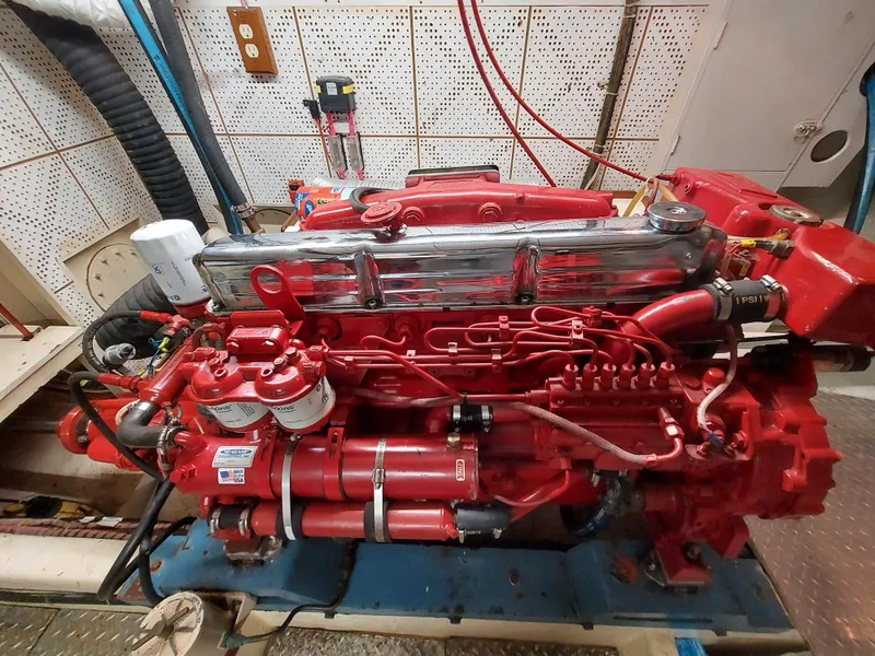 1988 DeFever 44 Motor Yacht
