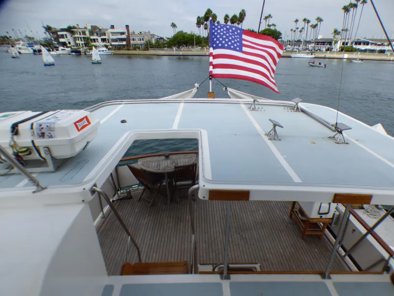 1988 DeFever 44 Motor Yacht