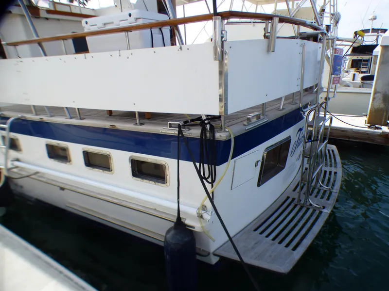 1988 DeFever 44 Motor Yacht