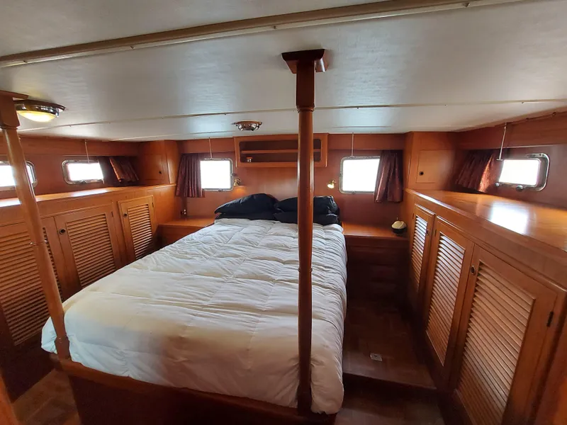Aft Cabin