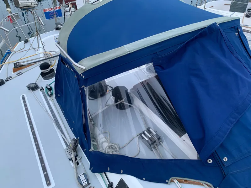 1985 J Boats 41