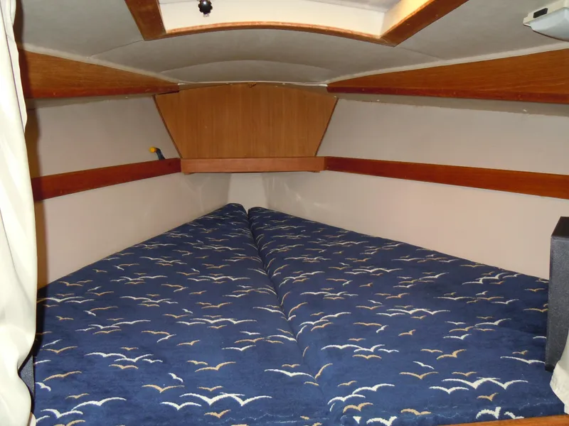 1986 Capital Gulf 27