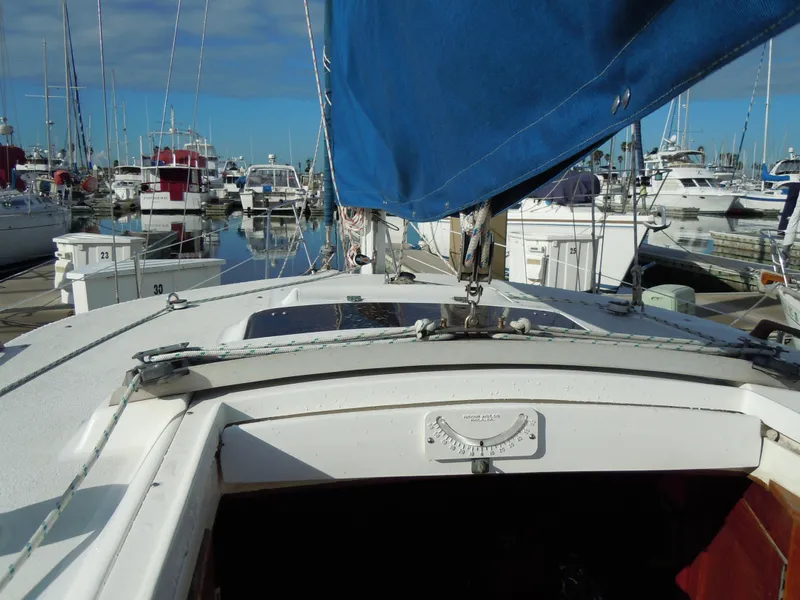 1986 Capital Gulf 27