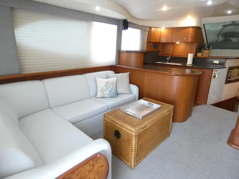 2004 Silverton 48 Convertible