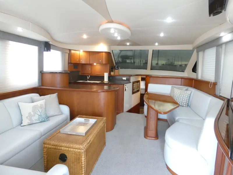 2004 Silverton 48 Convertible