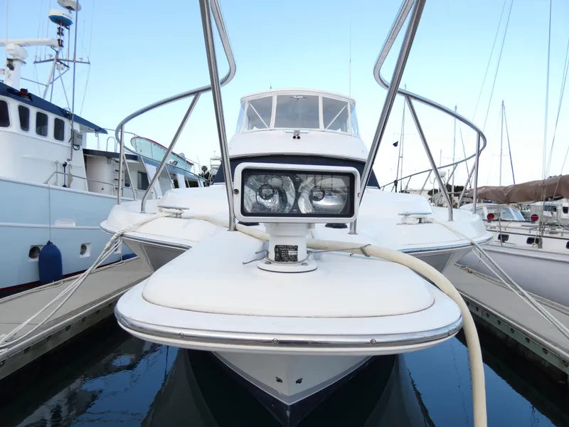 2004 Silverton 48 Convertible