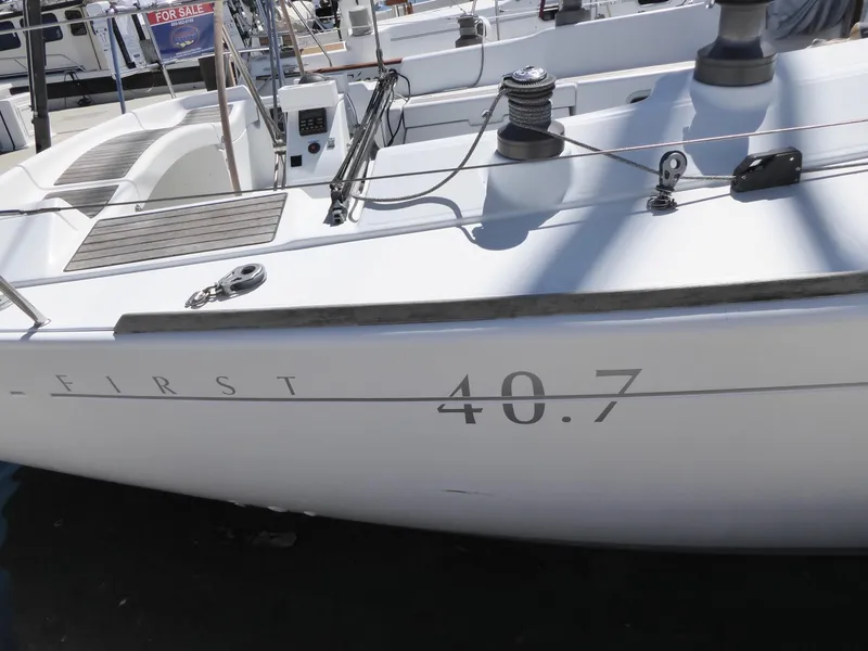 Beneteau 40.7