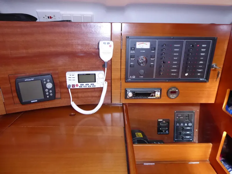 Nav station 2
