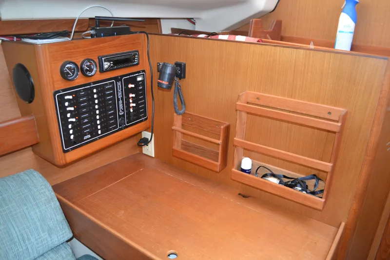 1999 Hunter 340