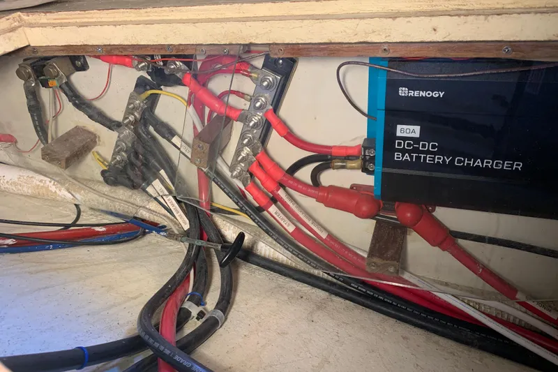 Electrical wiring and Renogy DC-DC battery charger in a 1972 Tartan 41 boat.