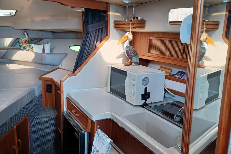 1988 Sea Ray 300 Sundancer